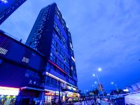 柏曼酒店(贵阳北站店) - 酒店外部
