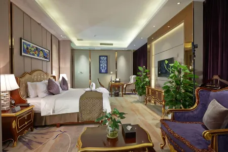 Royal Hotel (Chongqing Liangjiang)