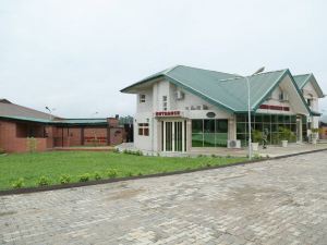 Conference Hotel and Suites Shagamu