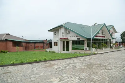 Conference Hotel and Suites Shagamu