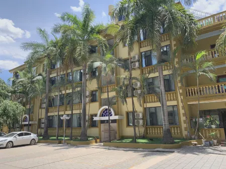 Yuanjiang Golden Room Hotel Отели в г. Юаньцзян