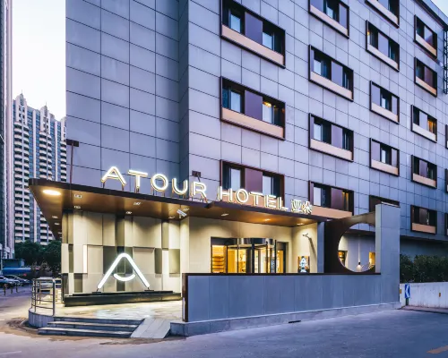 Atour Hotel Changning Xianxia Road, Shanghai Hotels near Changning