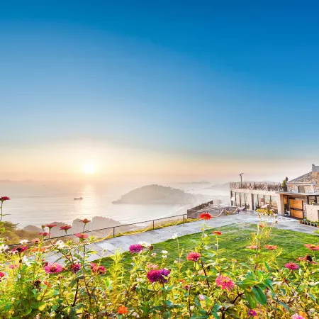Yinxiangjia Peninsula Hostel