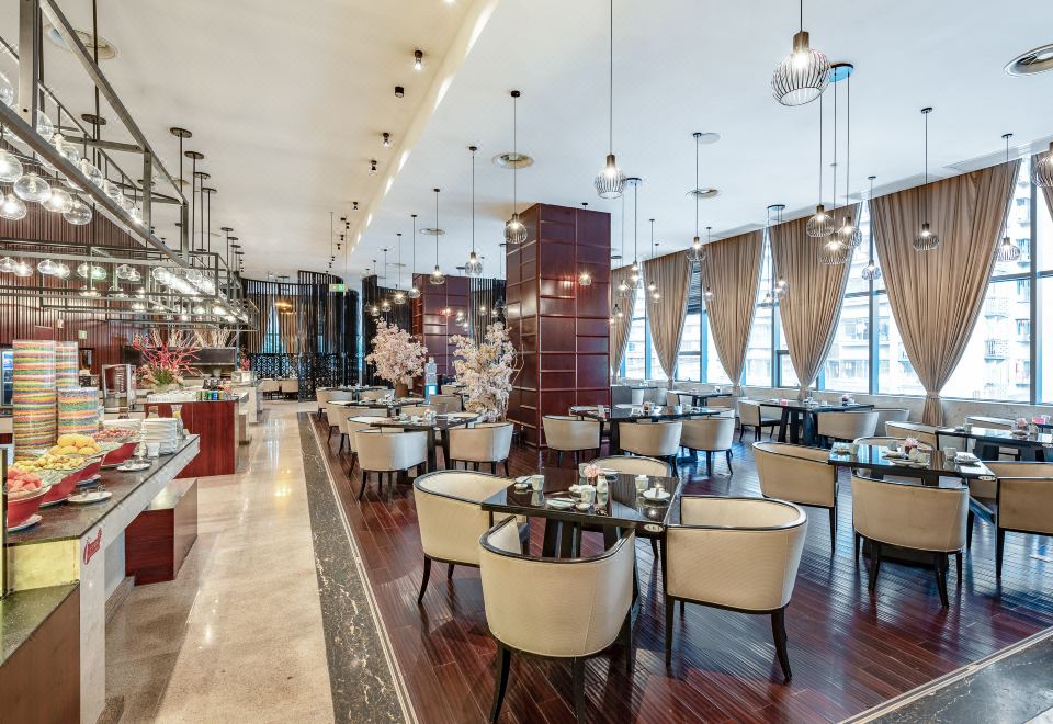 가성비 호텔 이미지