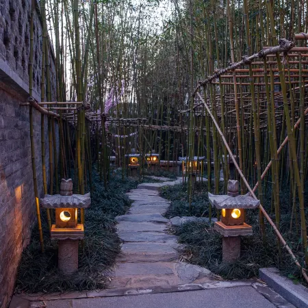 Dianying Xiaozhen Chinese Inn