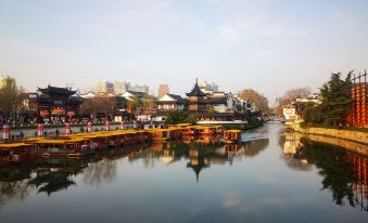 Floral Hotel · Nanjing Jiashuhui Boutique hotel (Qinhuai River Confucius Temple Laomen East Branch)