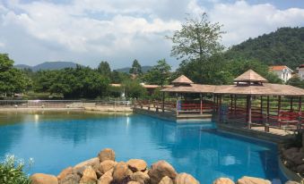 Caoxi Hot Spring Holiday Resort