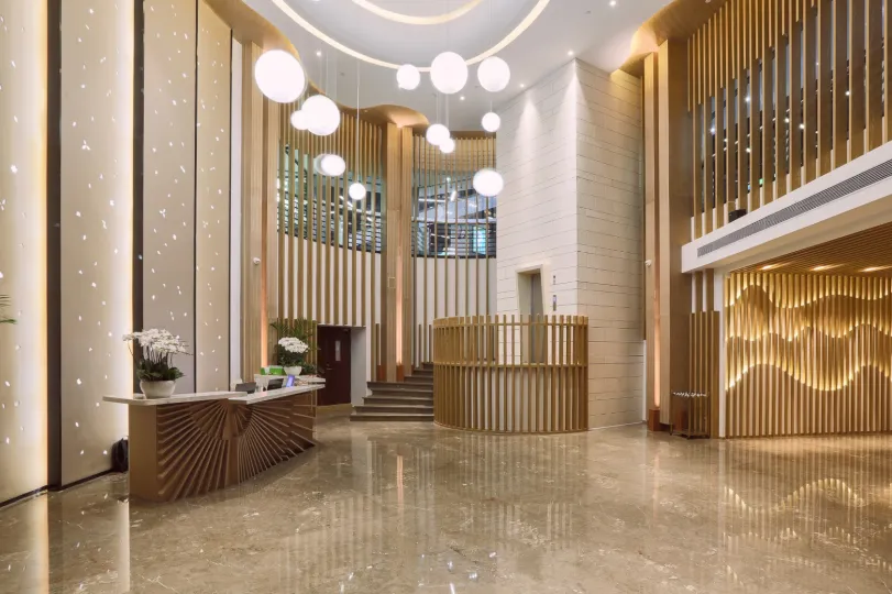 Leader Art Hotel