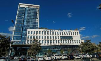 Berlin Mountain View Hotel - Housity