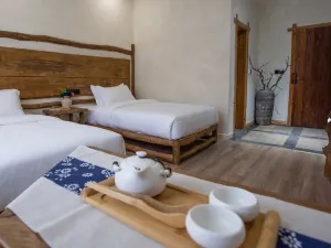 Yili Yunshan Hot Spring Guesthouse