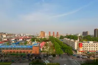 Yuelai Hotel - Romantic