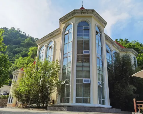 Zhashui Zhongnan Impression Hotel Hotels in Zhashui