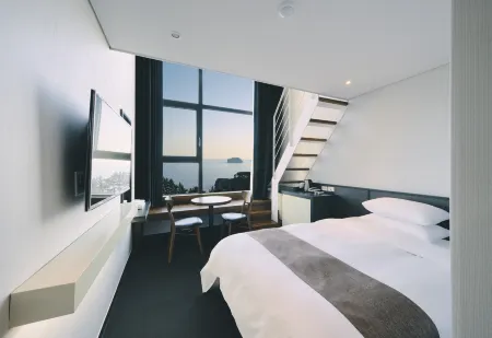 Jeju Poong Gyung Hotel