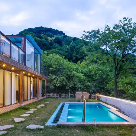 Muge Shanju Hostel (Shaoxing Fuzhishan)