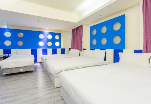 호텔 내부 객실