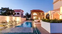 Floral Hotel · Weihai Haya Swimming Pool Garden hotel - Rooftop Pools