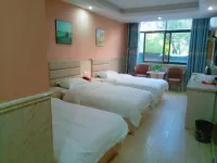 Yushu Xinghe Hotel