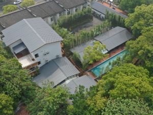 Wuxi Village Banzhuyuan Homestay (Lingshan Giant Buddha Nianhuawan Branch)