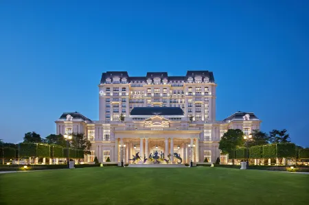 Xiamen Portman Seven Stars Bay Hotel & Resort·Sunlight Seas Hotel Отели рядом с достопримечательностью «Tong'an Library»
