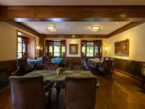 德欽松贊奔子欄酒店