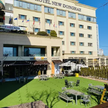 New Donghae Tourist Hotel