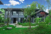 Luyu Mountain Resort (Langzhong Ancient City High-speed Railway Station) Hotels in Langzhong