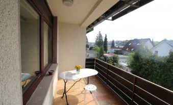 B01 in Bergisch Gladbach Refrath 2 Bedroom