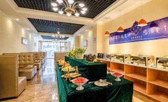 Weifang Silk Road Hotel (Songpan Passenger Transport Center)