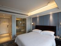 维也纳国际酒店(杭州九堡客运中心店) - 高级大床房