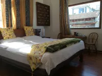 Dali Lily International Youth Hostel