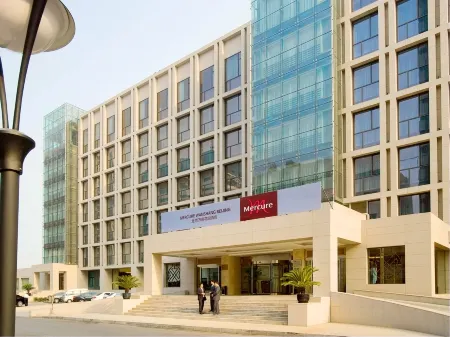 Mercure Wanshang Beijing Отели рядом с достопримечательностью «North China University of Technology»