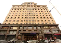 鞍山萊弗仕ホテル 遼寧科技大学周辺のホテル