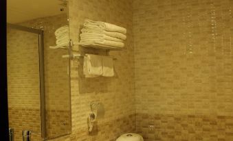 Yihao Hotel