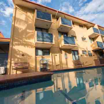 Airolodge International Hotel Exterior