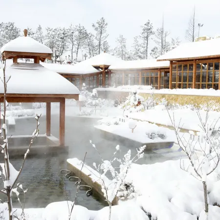 Tangpo Hot Spring Resort