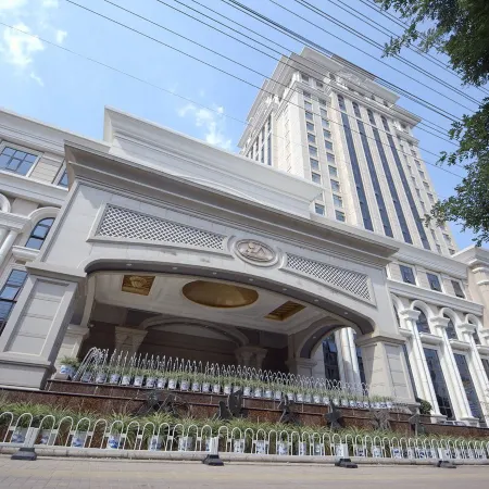 Kunlun Hotel (Hengshui Zhongxin Street)