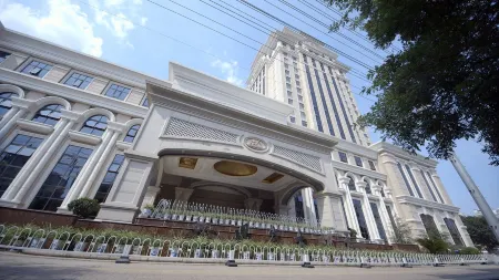 Kunlun Hotel (Hengshui Zhongxin Street)