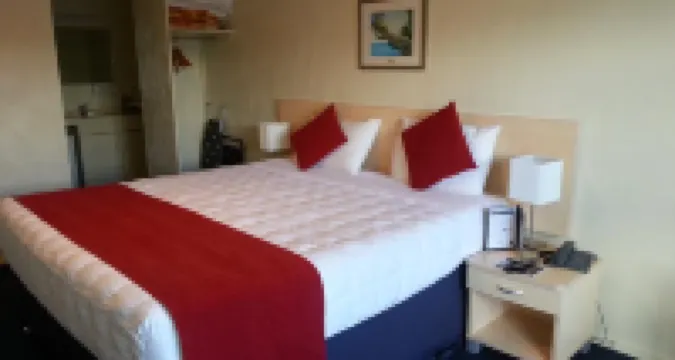 Abbots Hamilton Hotel and Conference Centre