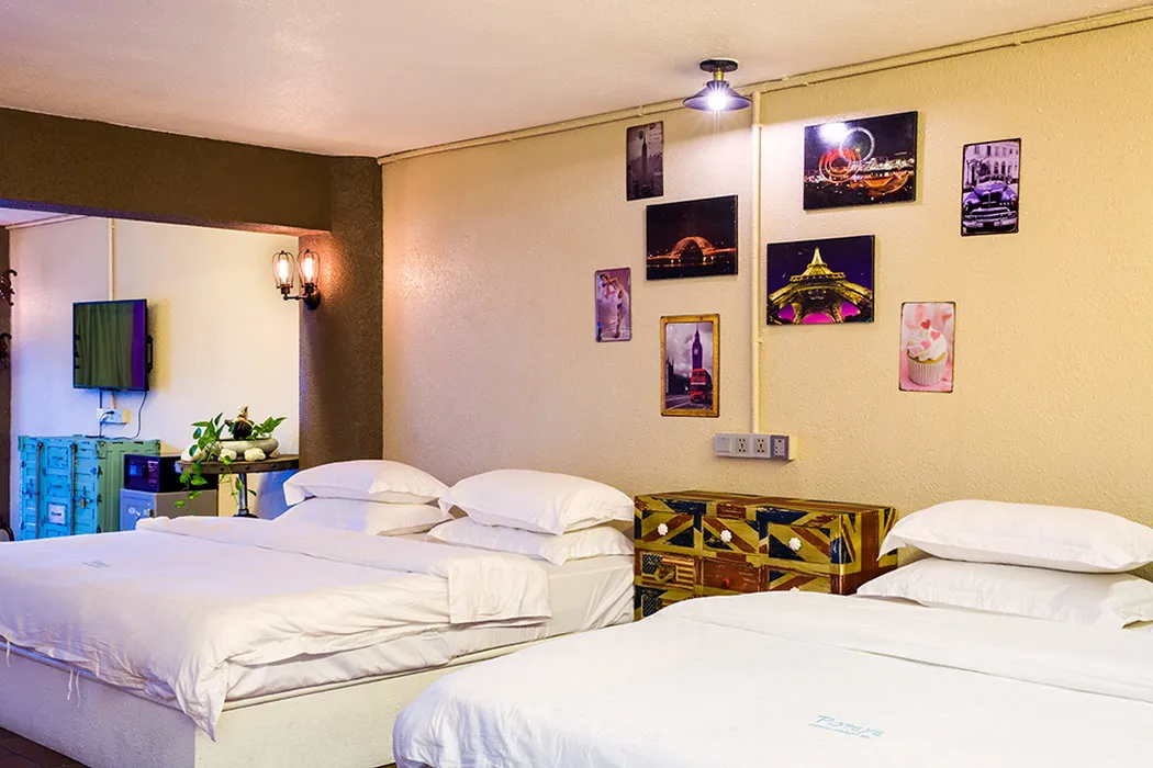 Popeye Holiday Inn Номера Photos