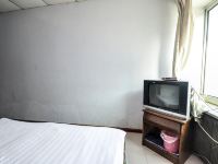 葫芦岛聚鑫旅馆 - 普通大床房(无窗)