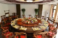 Mount Yunqiu Yaodong Courtyard Hotels in Xiangning