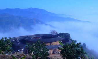 Nanjin Tulou Hotel