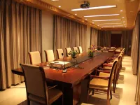 GuanXian SunShineHolidy Hotel