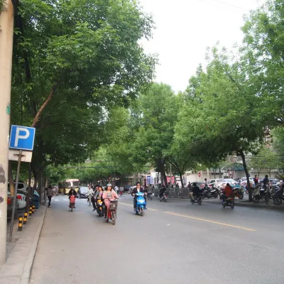 鄭州豫棉賓館（河南省博物院國貿360店） 飯店周邊 Photos