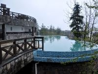 仙女山远山酒店 - 室外游泳池