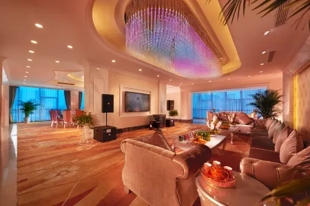 Kingford Hotel Отели рядом с достопримечательностью «Jiaxing University (North Campus)»