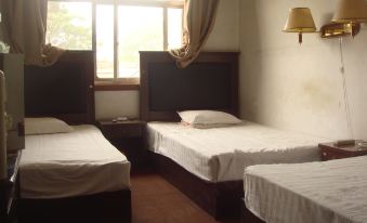 Zibo zhoucunYinhe Hotel