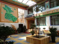 Zongqu Tibetan Inn Hotel in zona Main Assembly Hall
