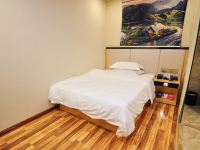 速8酒店(广州江南西地铁站店) - 标准大床房