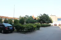 7 Days Premium Hotel (Jiyuan Tiantan Road Xinyao City Plaza)